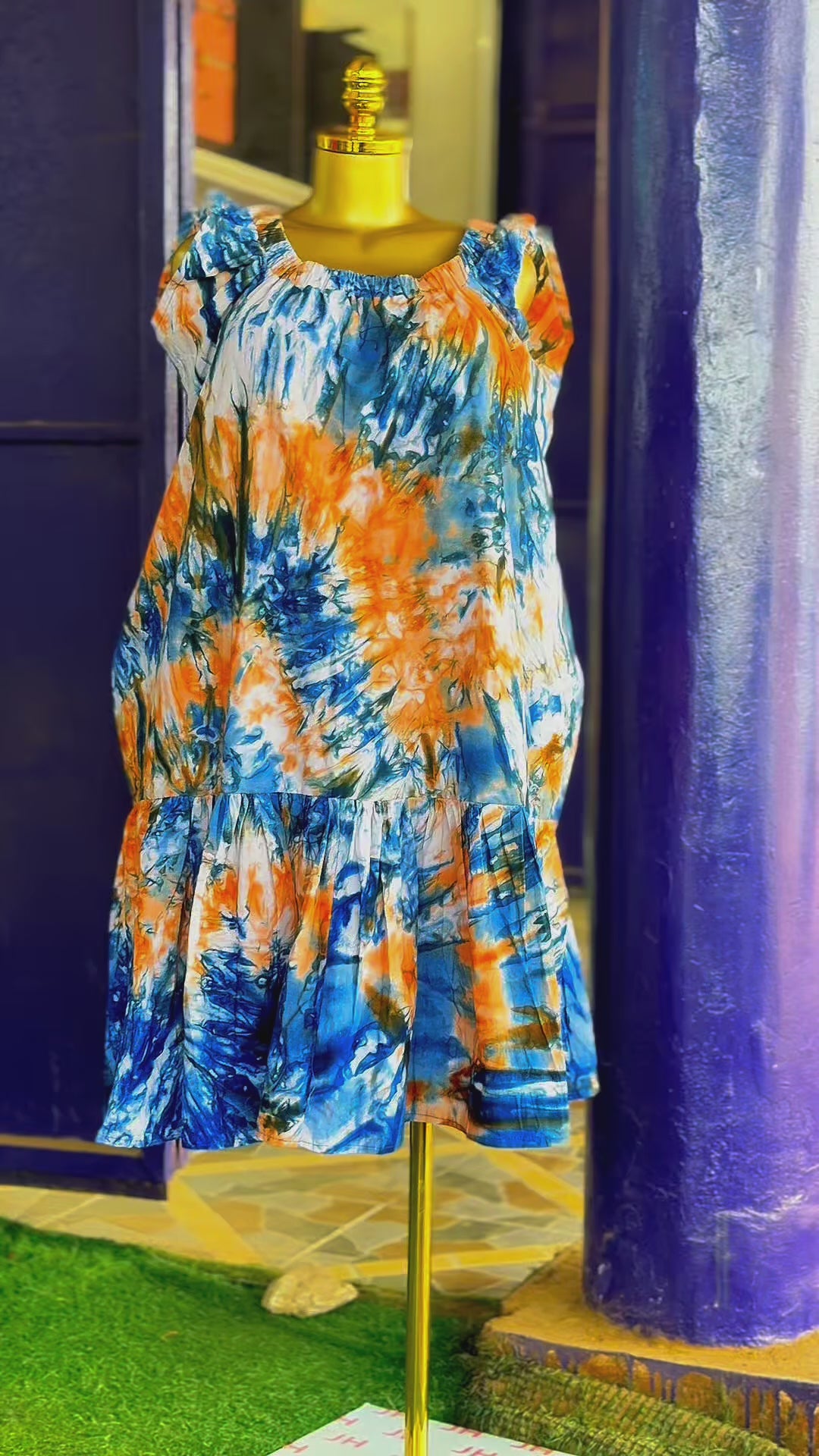 Sleeveless Midi Dress